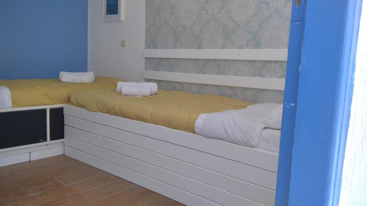 Traditional Renovated House In The Centre Of Anafi Exteriör bild